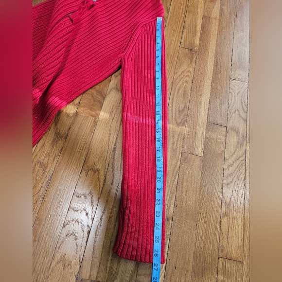 Moda International Red Knit Robe - Picture 10 of 12